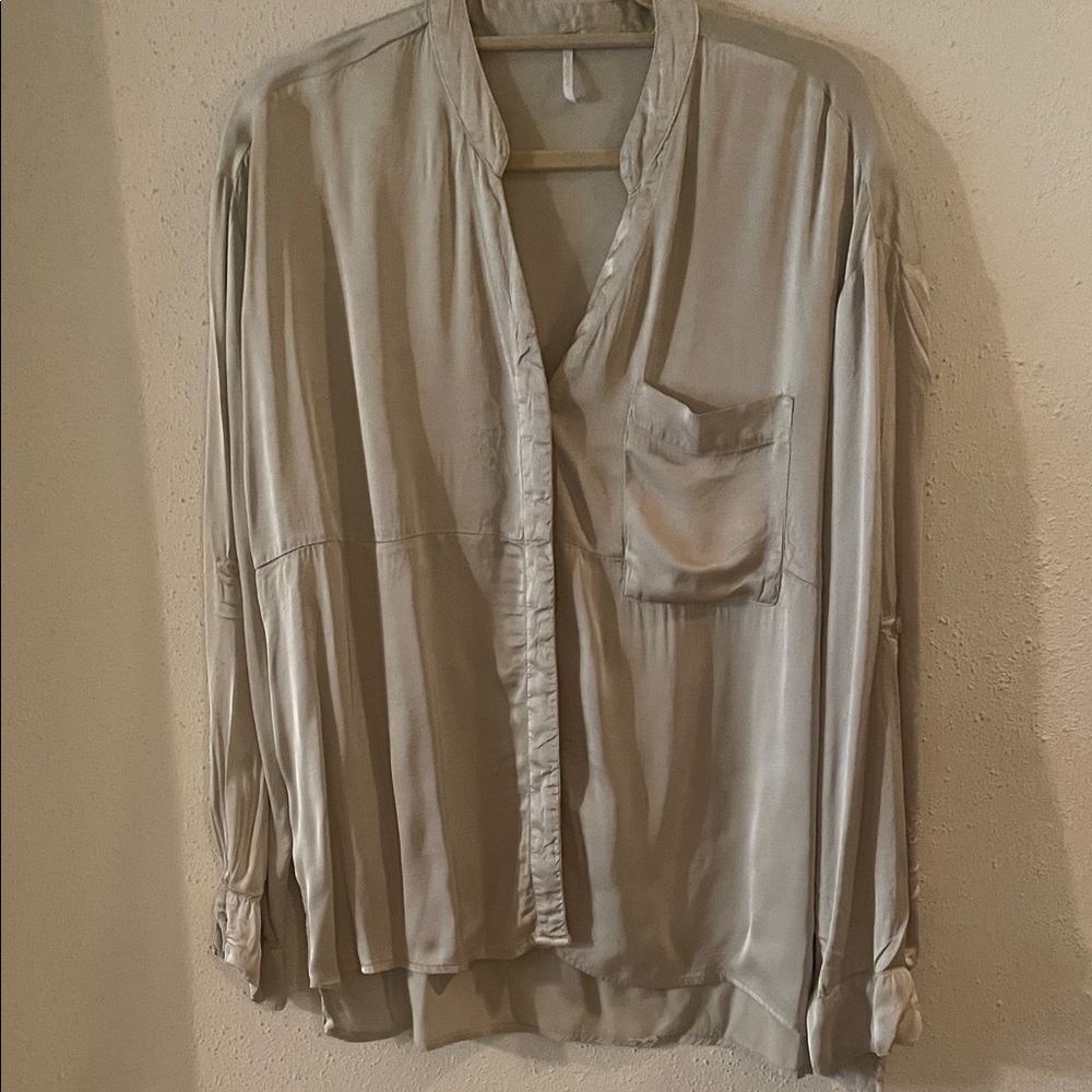 YEB Woman’s Gray Silky Blouse